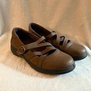 Easy Street Elegant Brown Women's Loafers Size 9.5W  Brown Mary Jane Buckle